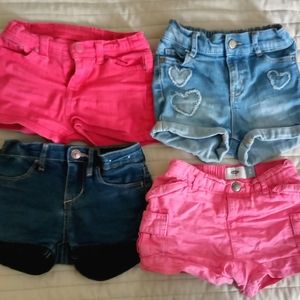 LOT GIRLS SHORTS  SIZE 3T BUNDLE